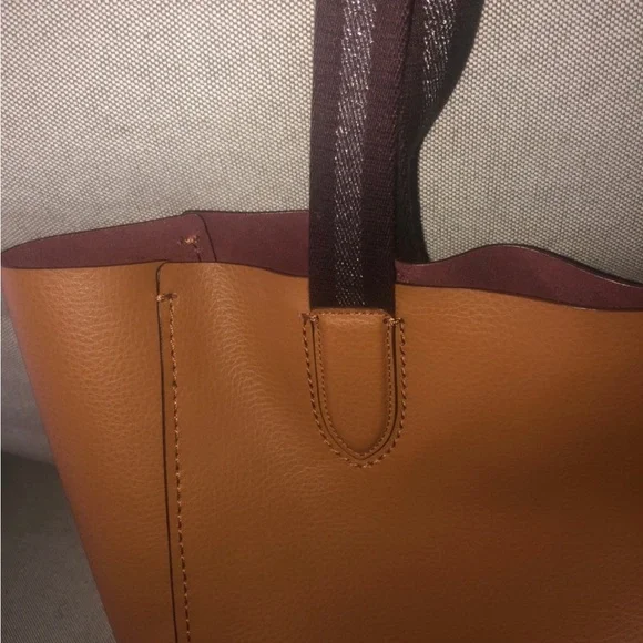 Coach Derby Brown Leather Tote Bag - Picture 3 of 5
